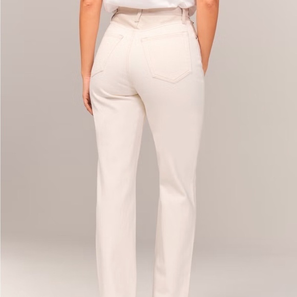 NWT Abercrombie and Fitch 90's straight high waisted plus size jeans - Picture 3 of 10